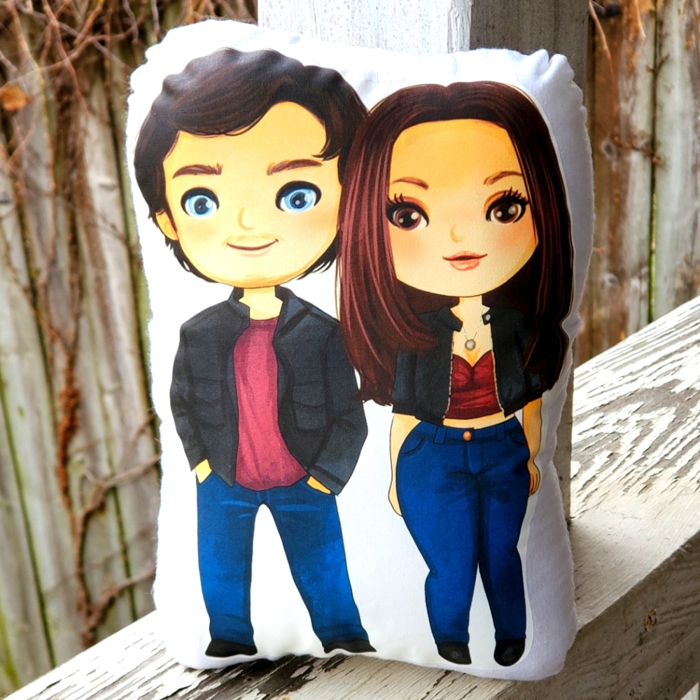 Vampire Diaries Elena and Damon Pillow Pal. New.